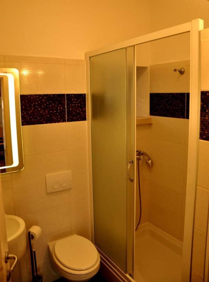 Apartments Adriana Bol Kültér fotó