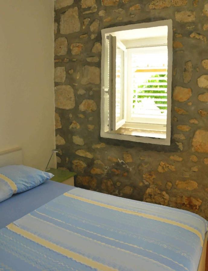 Apartments Adriana Bol Kültér fotó