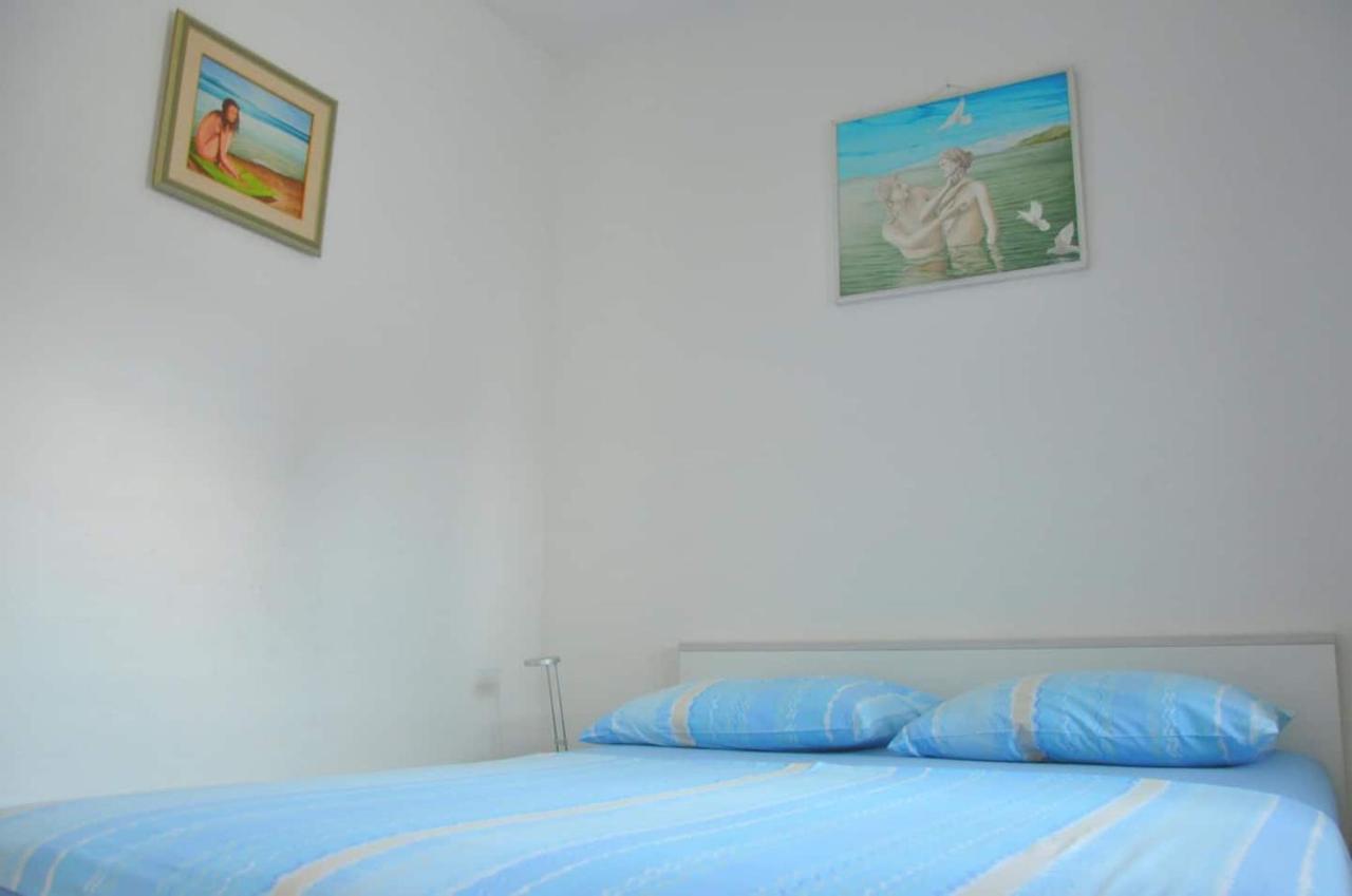 Apartments Adriana Bol Kültér fotó
