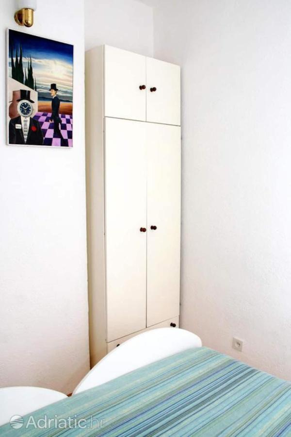 Apartments Adriana Bol Kültér fotó